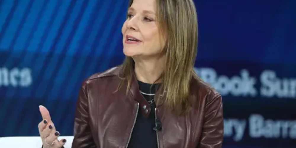 GM Chief Says EVs Still the “End Game” Despite Industry Pullback and Policy Shifts