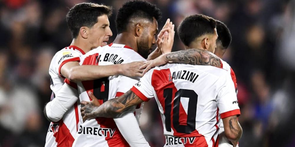 Superclásico football match