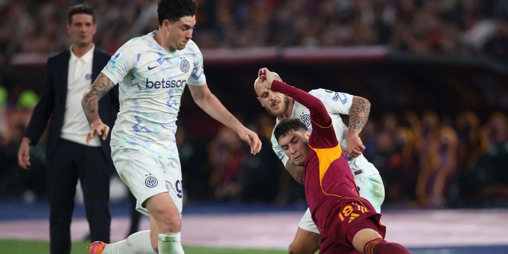 Inter Milan Dominates AS Roma With Convincing Five Goal Victory in Serie A Clash