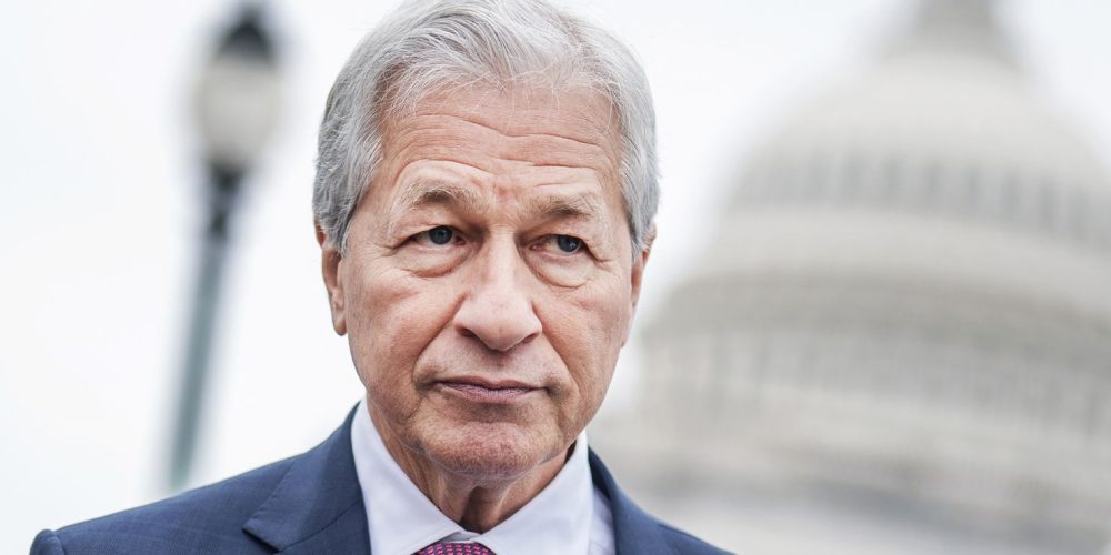 Jamie Dimon Warns of Possible Stock Market Correction Amid AI-Fueled Rally