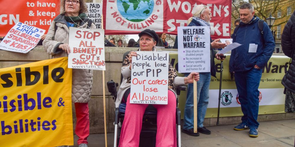 Labour Minister Defends Sweeping Welfare Reforms Against Internal Party Criticism