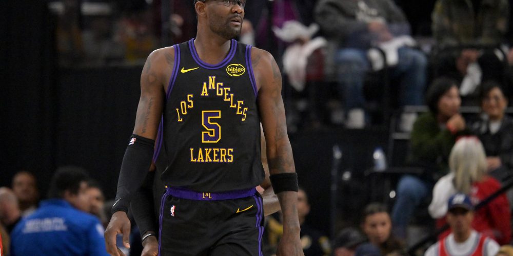Lakers Center Deandre Ayton Detained in Bahamas on Marijuana Charge