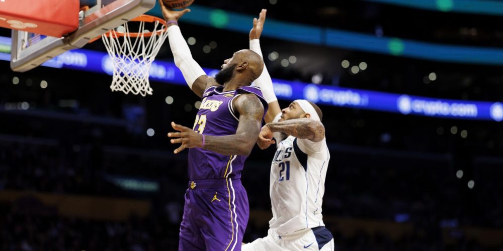 LeBron James Records 125th Career Triple-Double as Lakers Cruise Past Washington Wizards