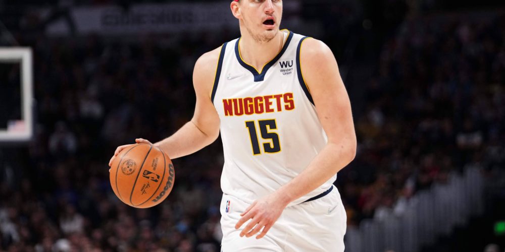 Nikola Jokic Leads Nuggets to 12th Straight Win Over San Antonio