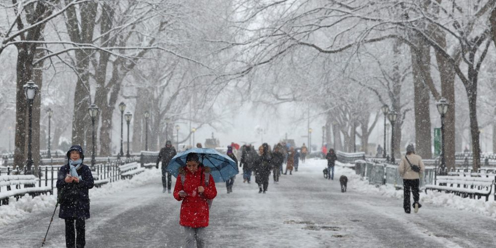 Northeast Weather Alert: Cold Front Ends Record Warmth with Spring Snow