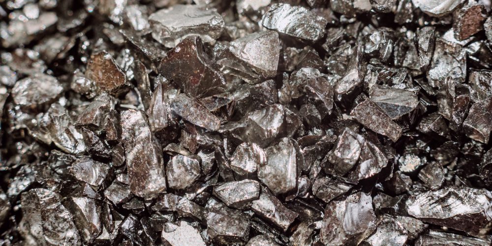 Pensana cancels UK refinery plan, shifts rare earths investment to the US.