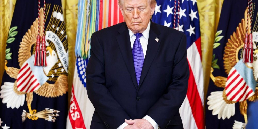 Trump Pauses Military Action as US and Iran Reach Two-Week Ceasefire Deal