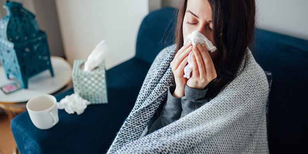 Respiratory Triple Threat: Key Differences Between Flu, COVID-19, and Common Cold Symptoms This Winter