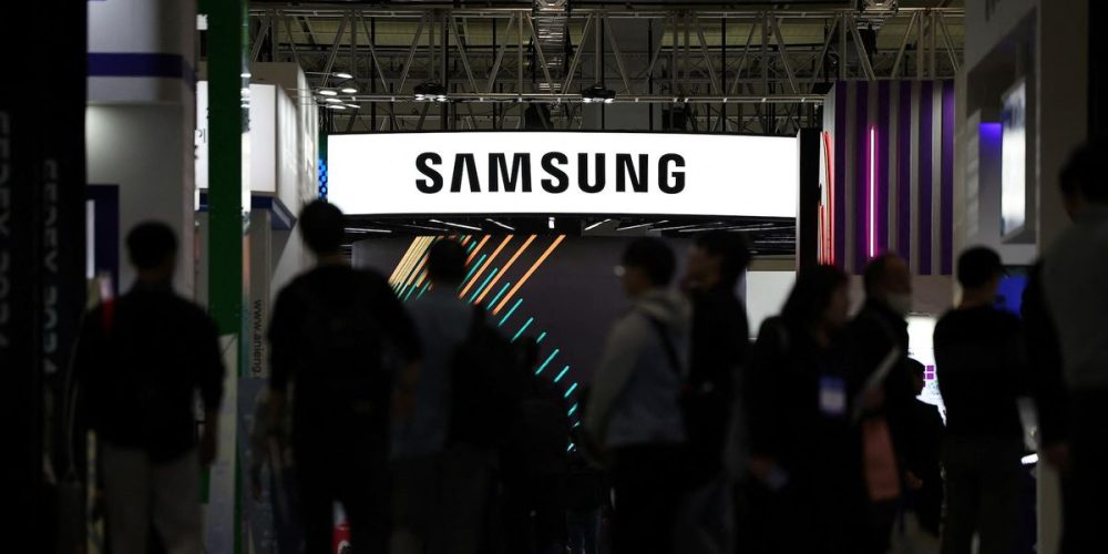 Samsung Electronics family to sell $1.2 bln stake amid share rally