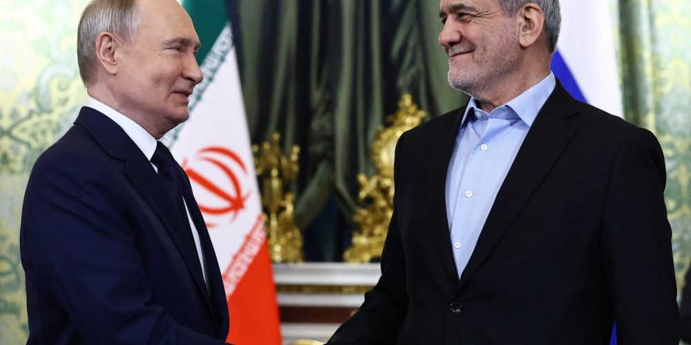 Sanctions Push Russia and Iran Toward Deeper Energy Alliance, Reshaping Global Oil Flows