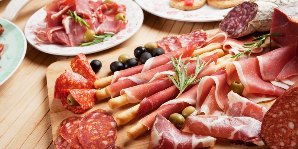 Scientists Call for Mandatory Cancer Warnings on Bacon and Ham in the UK