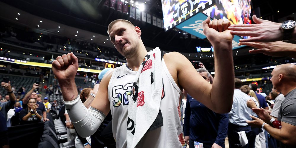 Shai Gilgeous-Alexander Hits Clutch Late Triples to Secure Thunder Victory Over Nuggets