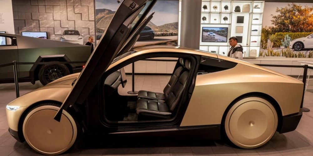 Tesla Secures Arizona Approval to Launch Its First U.S. Ride-Hailing Service