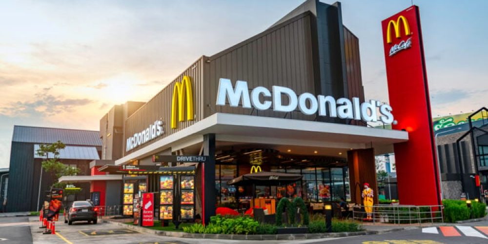 The Golden Arches Shine: McDonald’s Beats Q3 Targets as Customers Hunt Value