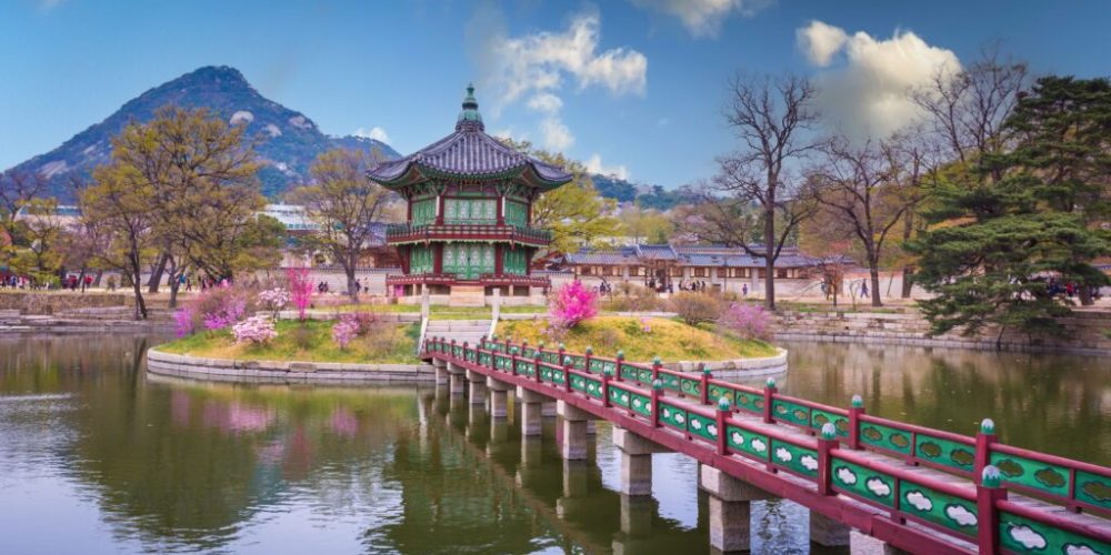 The Rise of Microvacations: Why Travelers Are Trading Long Trips for Meaningful Mini-Breaks