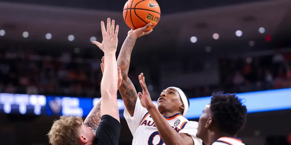 Tyler Tanner Leads No. 24 Vanderbilt to Thrilling Overtime Victory Against Ole Miss