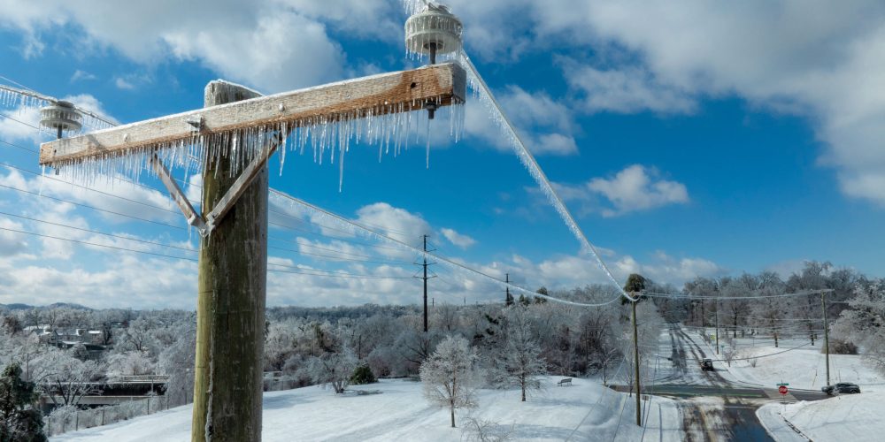US Electric Grid Faces Record Winter Demand as Extreme Cold Grips Multiple States