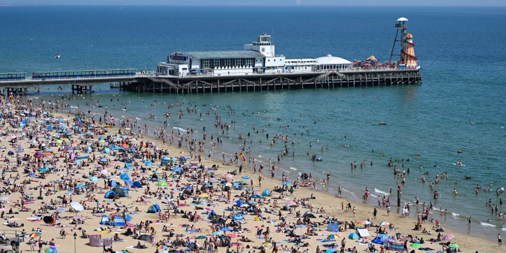 Unseasonal UK Heatwave Shatters 80-Year April Temperature Records
