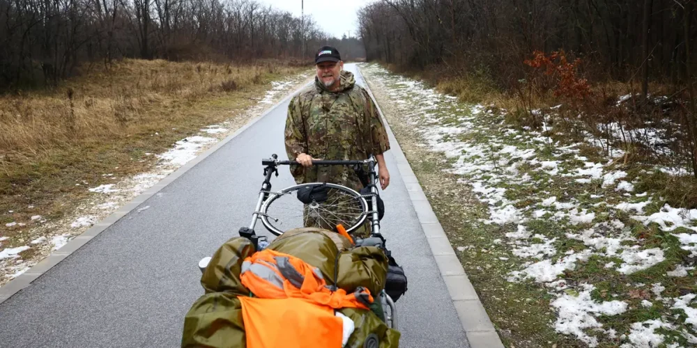 What Walking 27 Years Around the World Taught Karl Bushby About Happiness