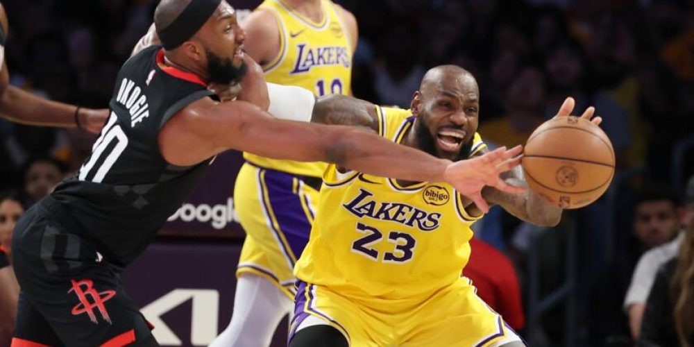 Lakers Upset Rockets in Playoff Opener Despite Durant Absence
