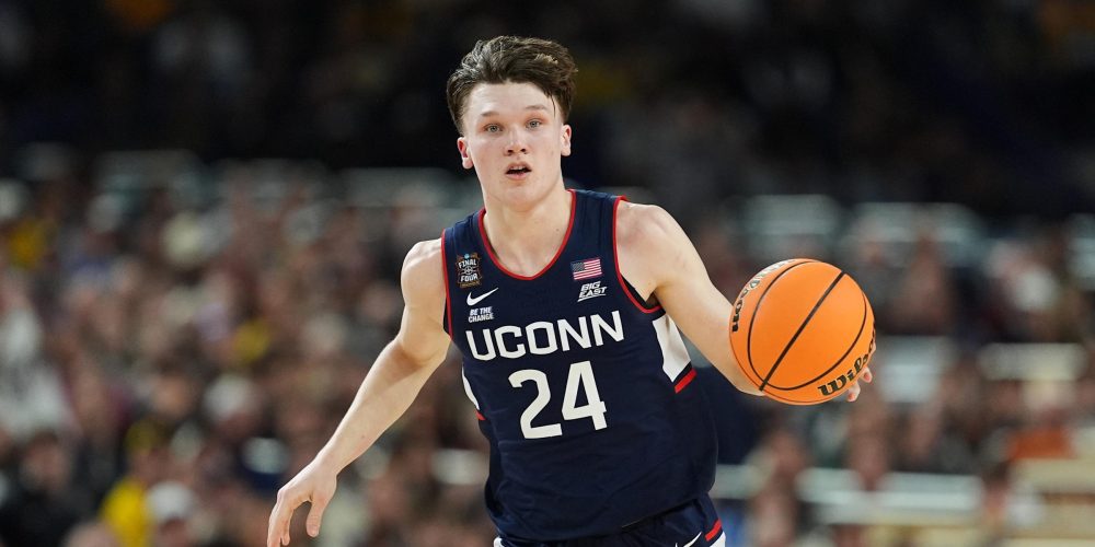 Braylon Mullins Returns to UConn for Sophomore Campaign