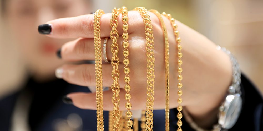 Gold Prices Predicted to Hit Record $6,300 per Ounce by Late 2026