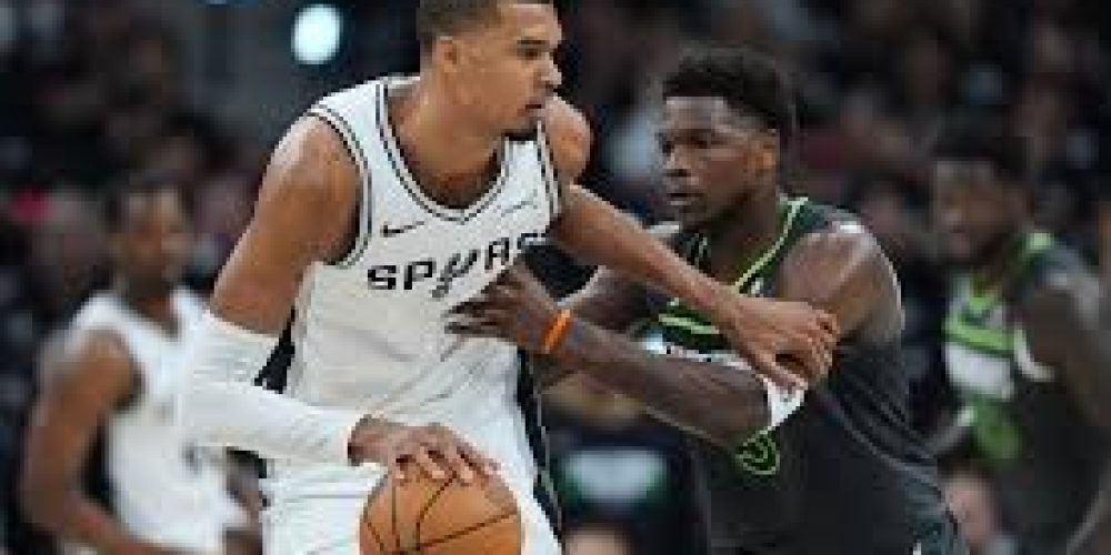 Victor Wembanyama Returns to Lead Spurs Over Timberwolves in Playoffs