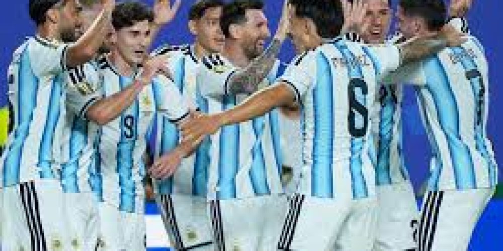 Messi hat-trick equals scoring record as Argentina dazzle against Algeria
