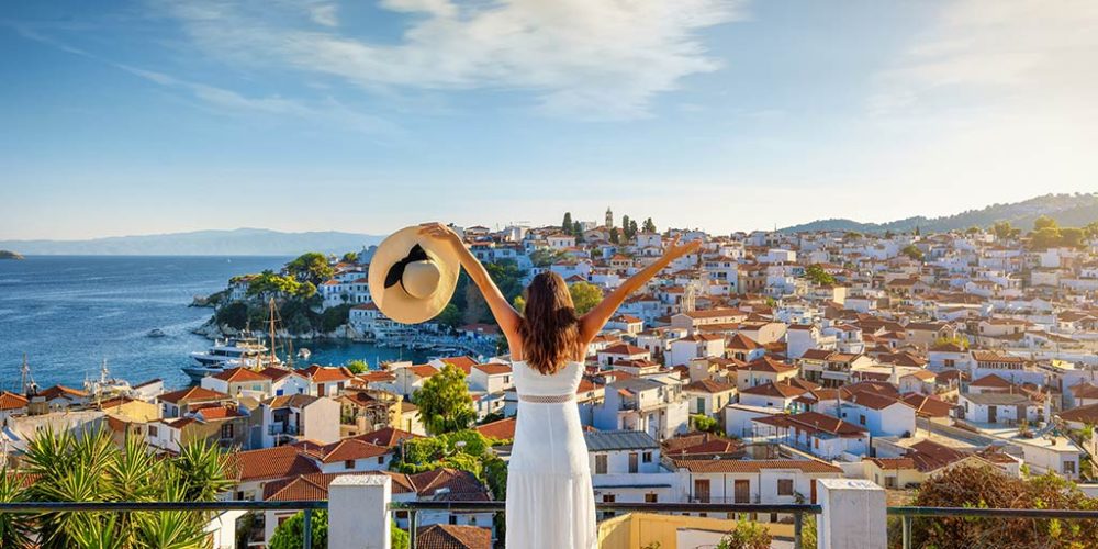 Nautical Gastronomy: Greece Crowned Global Leader for "Dock and Dine" Travel Experiences